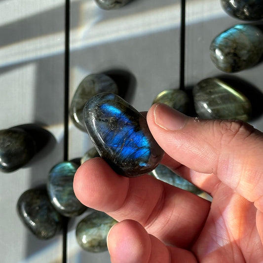 One (1) Mini Labradorite Crystal Tumble | Intuitively Chosen | Tiny Natural Lab | Hand Carved | Meditation & Crystal Healing
