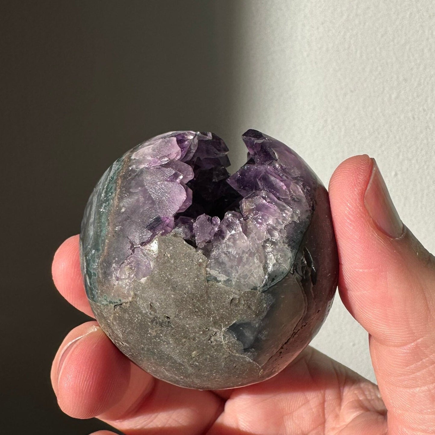 Amethyst Agate Druzy Sphere | Deep Purple | Geode Crystal Ball | Meditation & Crystal Healing